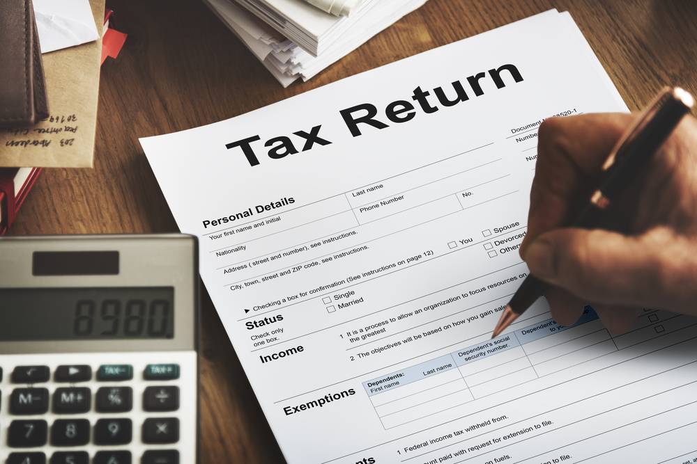 Income Tax Filing: इनकम टैक्स पोर्टल पर प्री-फिल्ड ITR फॉर्म्स से क्या फायदा होता है? जानिए खास बातें